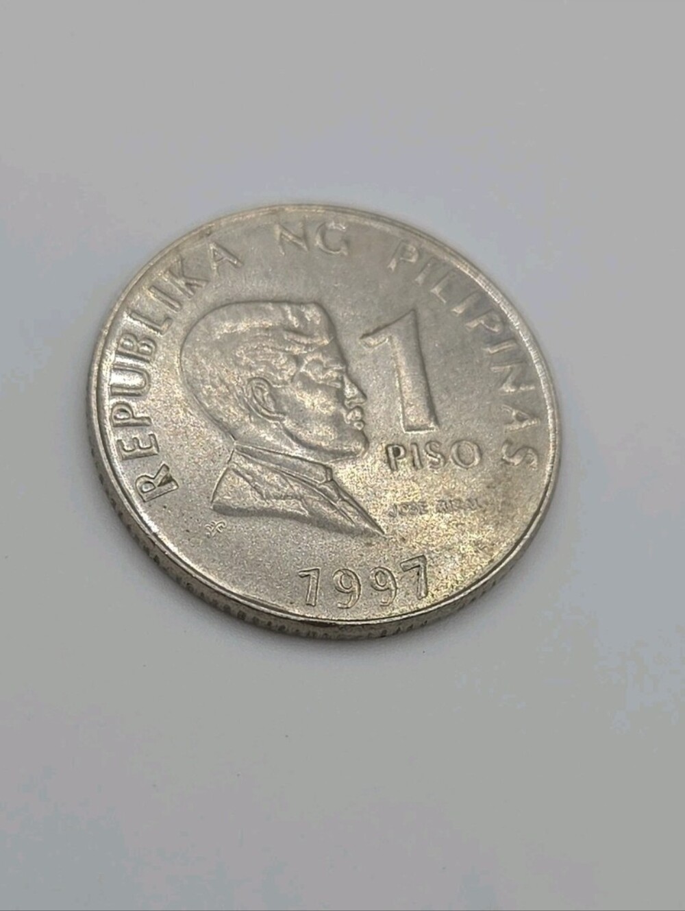 1 Piso Coin 1997 Philippines
